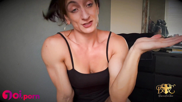 Strong girl teases you with her muscles - Dreams Cum True