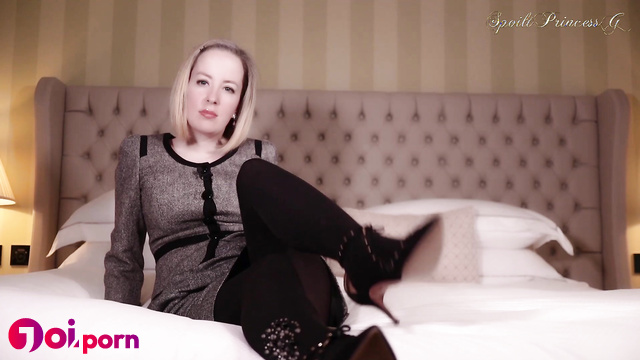 Mistress humiliates you financially and forces you to worship her - Spoilt Princess Grace