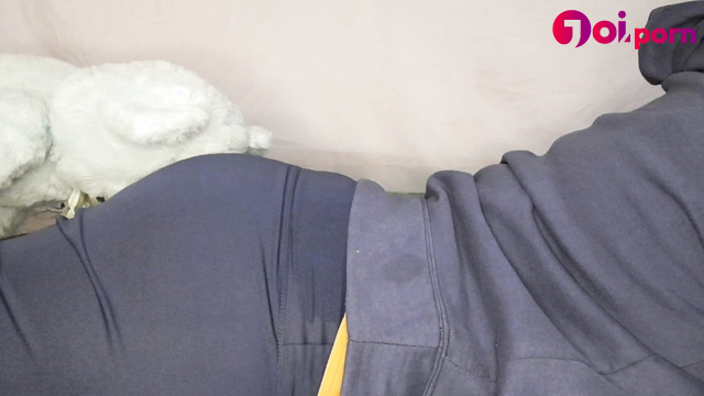 Teddy bear obsessed with my farts and your obedience - Fetish Jessie