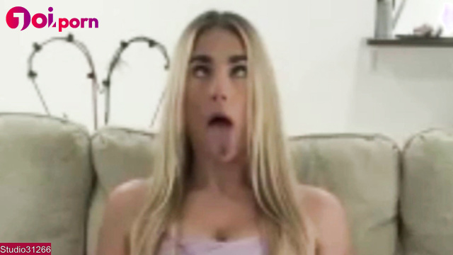 Hypnotized Victoria Elizabeth follows control instructions - Studio 31266