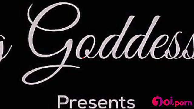 Goddess in latex hypnotizes you and makes you worship her - Young Goddess Kim