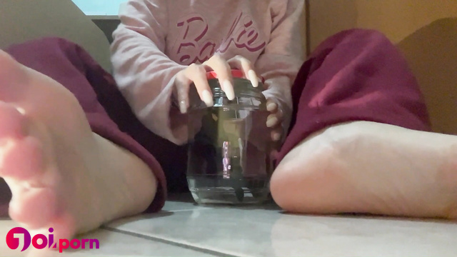 Girl farts in a jar while showing off her sweet feet - Miss Nicole