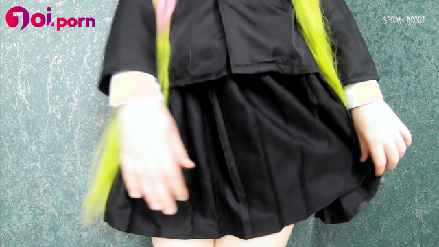 Mitsuri Kanroji crosses her legs and teases with her curvy ass - SpookyBoogie
