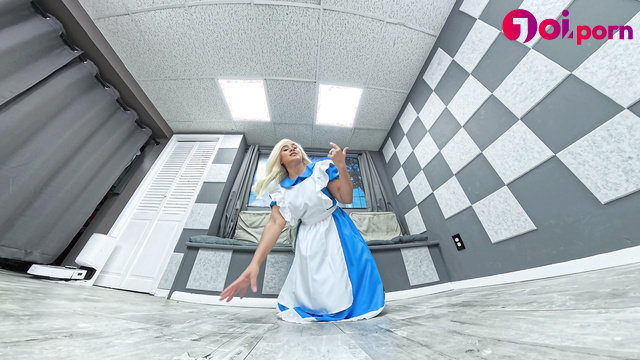 Huge Alice from wonderland teases you with her sexy tights - Media Impact Customs