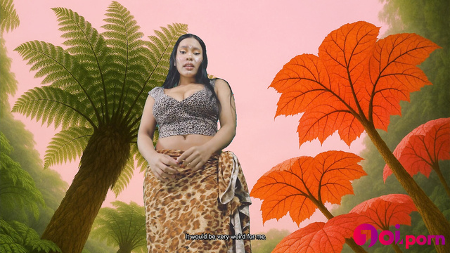Giant amazon Kira seduces you with her huge boobs - Gemstoneinc