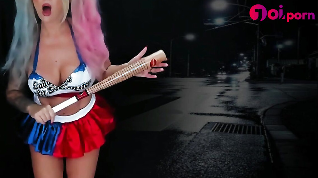 Harley Quinn seduces you with her beautiful ass - Goddess Vanessa