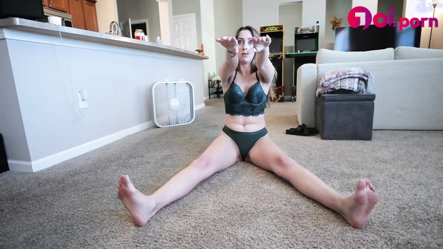 Audrey didn't know that she would be bewitched - GG Fetish Media