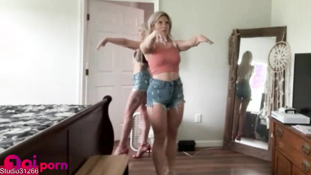 Taylor and Alexis will do whatever you want (your best fembots) - Studio 31266