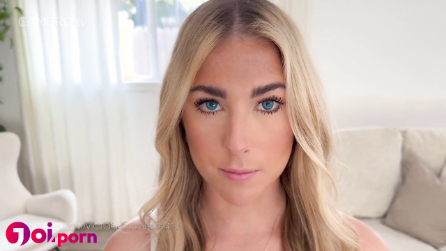 She wants to hypnotize you for her own purposes - Victoria Elizabeth