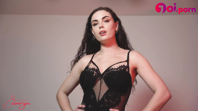 Brunette knows you're a fan of her armpits - Princess Camryn