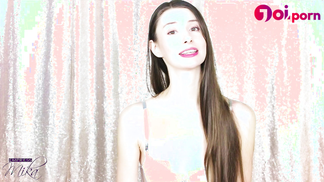 Long-haired babe inside your mind - Empress Mika