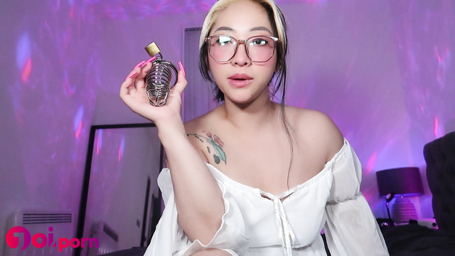 Girlfriend turns you into her virgin caged cuck - ClaudiaHon