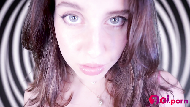 Look into her dirty eyes, they thought you are a loser - Princess Violette
