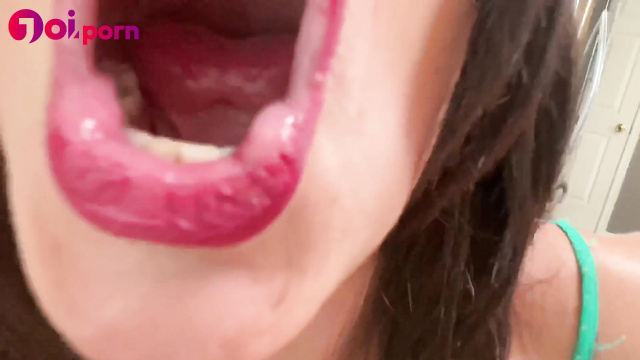 Giantess gf hating you all weekend, look / femdom - ErikaNlexi