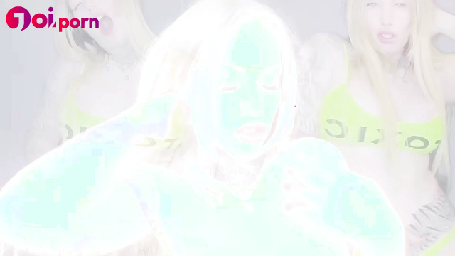 She will hypnotize you and do something dirty, mesmerize JOI - The Goldy Rush