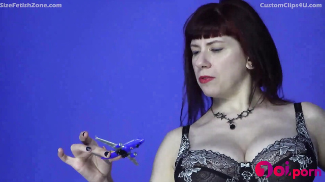 Carefully, she will crush this whole city (stupid giantess milf) - Miss Vivian