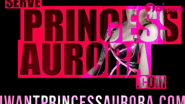 Livestream games, she will definitely bewitch your brain - Princess Aurora