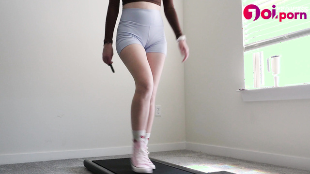 Walking on her walking pad, she is so sporty (asmr) - Princess Wystri