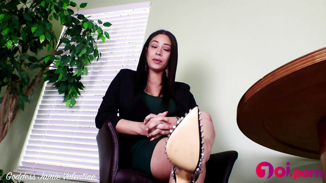 Your first and hot therapy session - Jamie Valentine