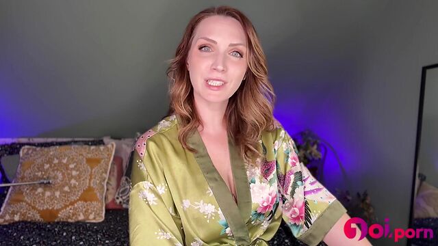 She knows what you're obsessed with - SneezeGoddess